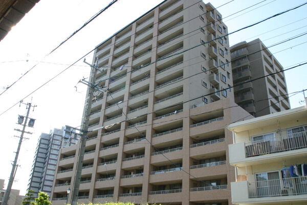 リーデンススクエア茶屋ヶ坂