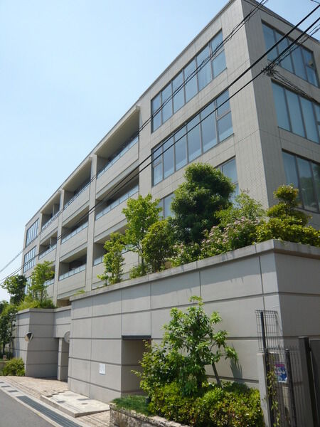 グランドメゾン日和町