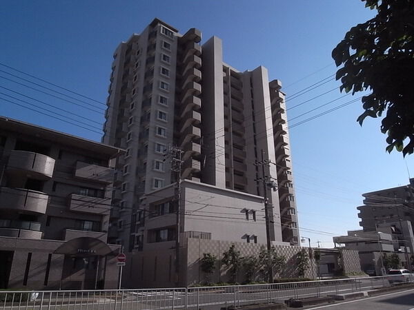 ライオンズ桜山レジデンス 3枚目 ライオンズ桜山レジデンス