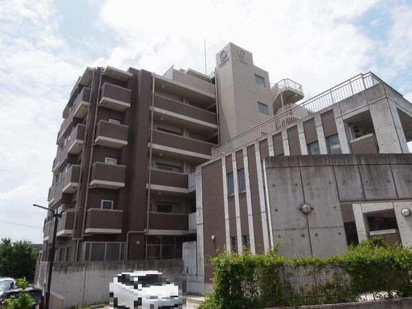 ファミリアーレ鳴海の丘