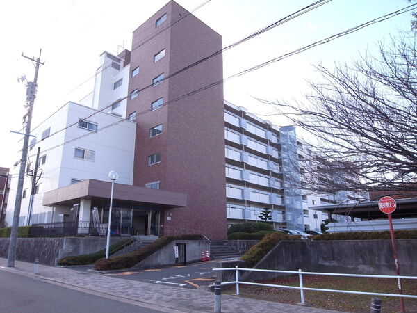 【光ケ丘ハイツ】Ｂ棟エントランス