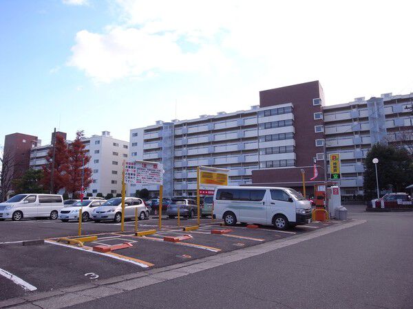 【光ケ丘ハイツ】Ａ棟・Ｂ棟外観