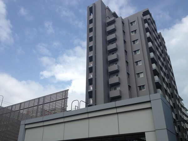 プレシアスコート本郷