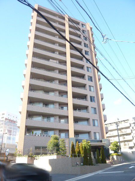 【ロイヤルアーク植田イースト】物件外観