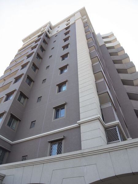 シャトレ愛松三条