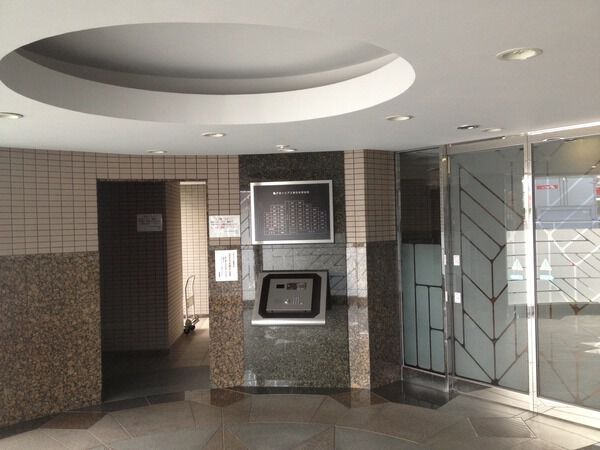 【グローリアス春日井関田町】エントランス 【グローリアス春日井関田町】エントランス