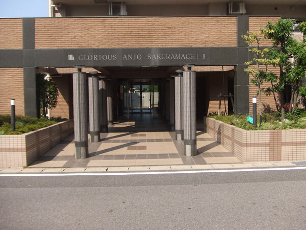 グローリアス安城桜町第2 3枚目 グローリアス安城桜町第2
