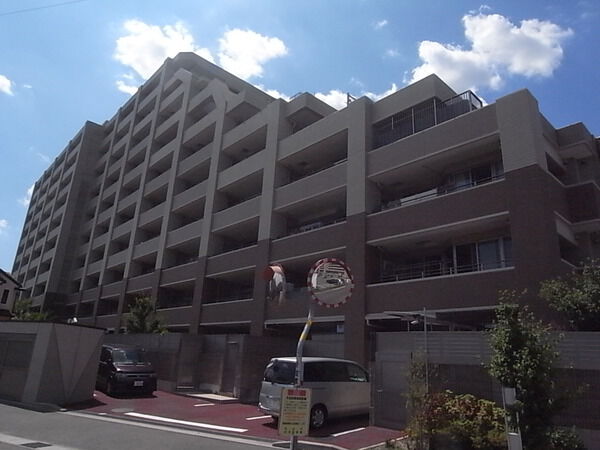 【ライオンズガーデン新安城】外観