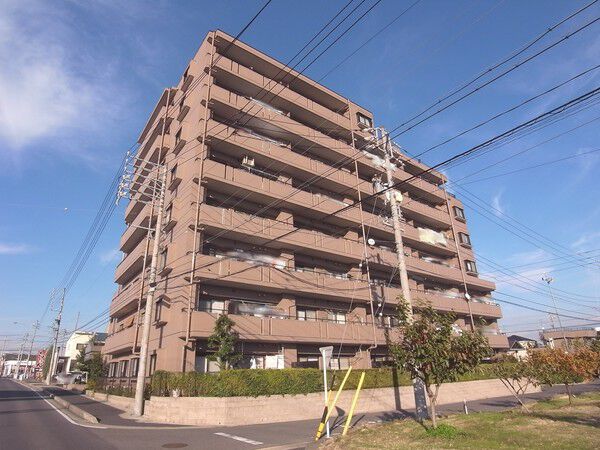 ユニーブル旭前