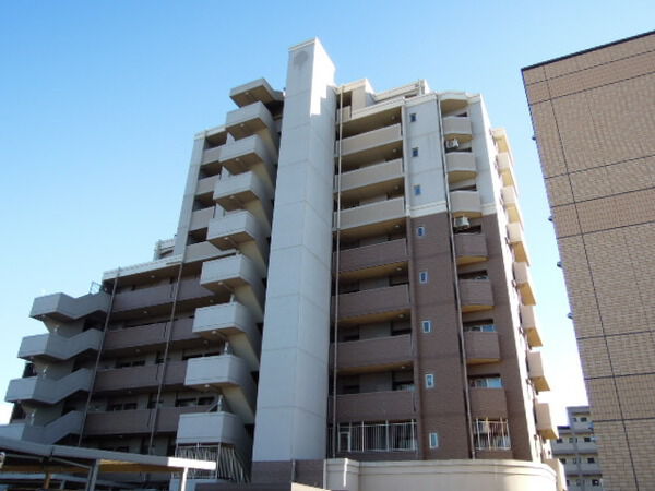 シャトレ愛松赤池 3枚目 シャトレ愛松赤池