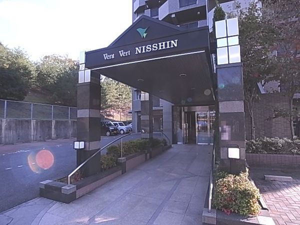 【バンベール日進】エントランス 【バンベール日進】エントランス