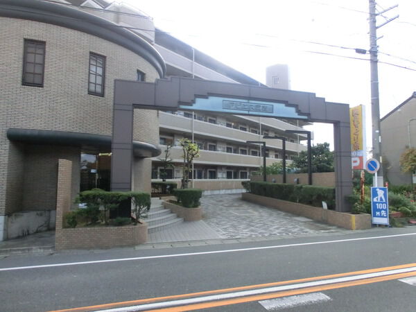 【アピエス富吉】外観 【アピエス富吉】外観