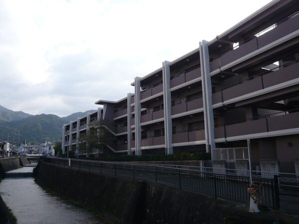 【グランドメゾン修学院】外観写真