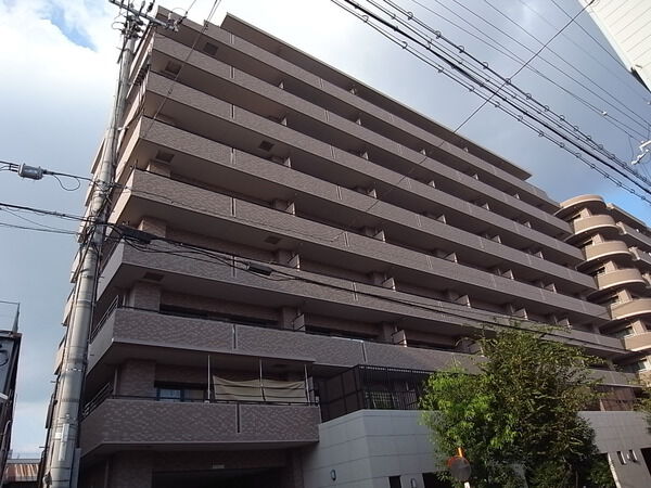 ライオンズマンション西院