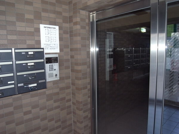 【藤和シティホームズ四天王寺前】風除室