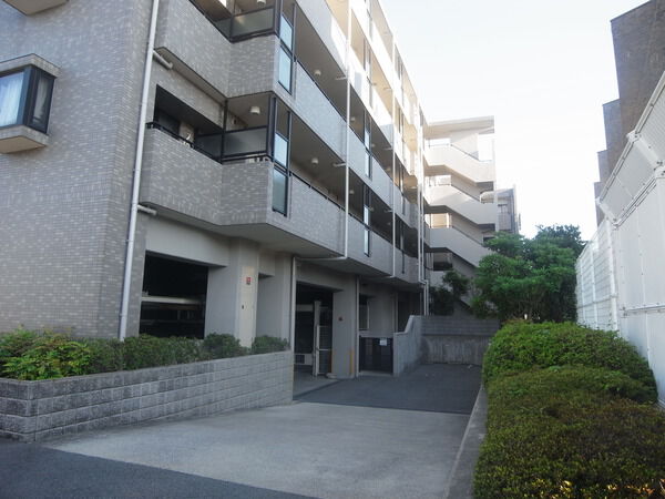 【ステイツ阿倍野晴明丘】外観写真