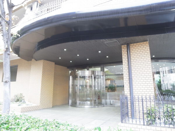 【ライオンズマンション阿倍野阪南町】エントランス