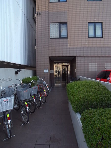 【シーズ長居公園】敷地内写真 【シーズ長居公園】敷地内写真