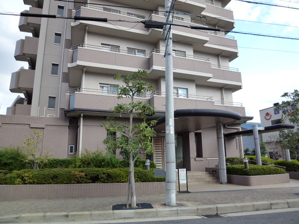 【ルイシャトレあびこ】外観写真