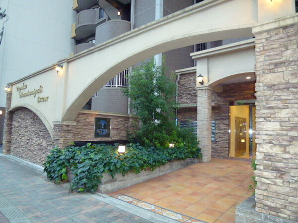 【プロパレス南住吉アクトゥール】エントランス 【プロパレス南住吉アクトゥール】エントランス