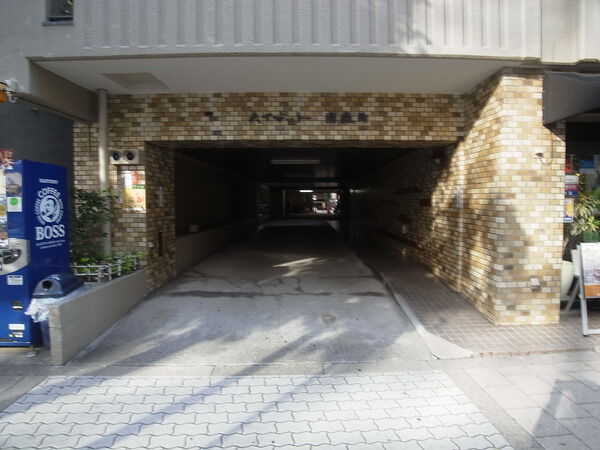 【ハイマート南森町】入り口