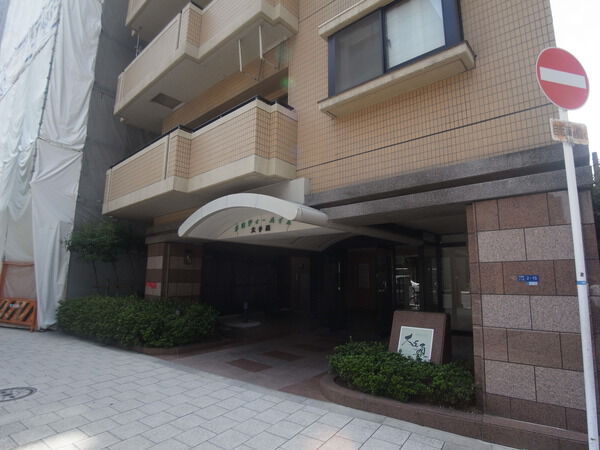 【メロディーハイム大手通】エントランス