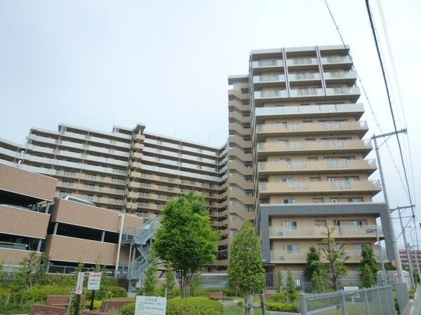 ウィズグラン泉ヶ丘