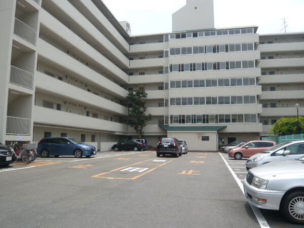 桃山台ハイツ 3枚目 桃山台ハイツ