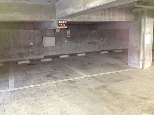 【フォルム豊中本町】敷地内駐車場