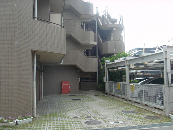 アドリーム池田満寿美町 3枚目 アドリーム池田満寿美町