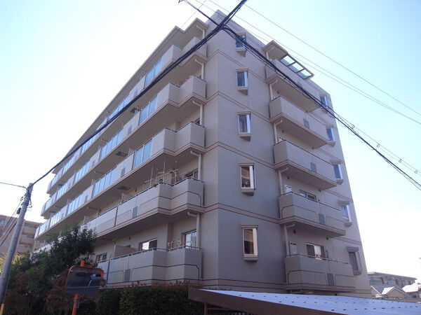 ステイツ吹田千里丘弐番館 3枚目 ステイツ吹田千里丘弐番館