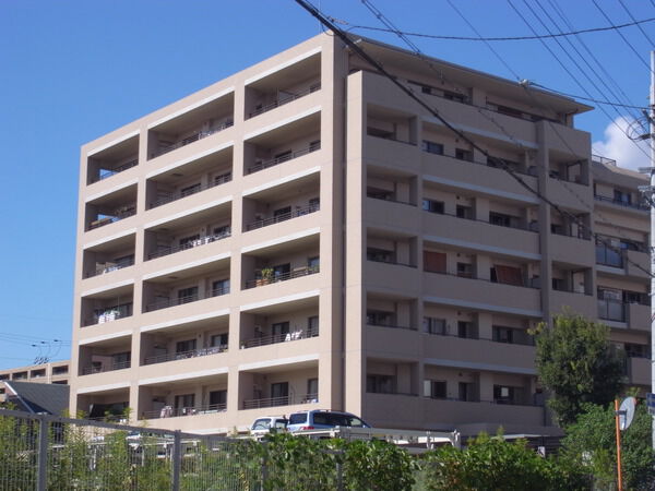 ステイツ吹田千里丘コアヴェール 2枚目 ステイツ吹田千里丘コアヴェール