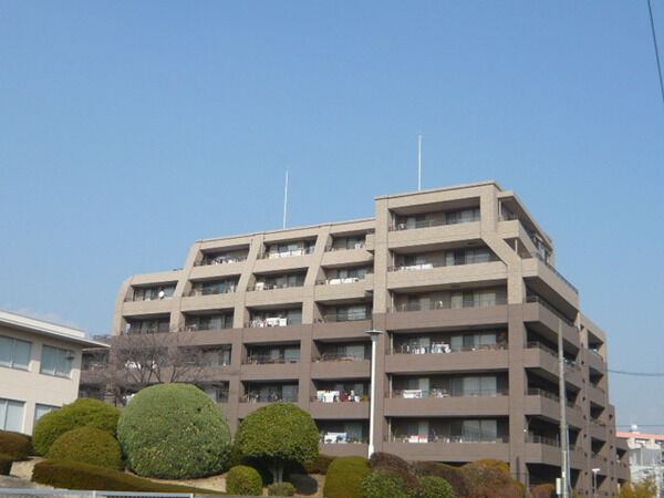 【ステイツ桃山台レジデンス】外観