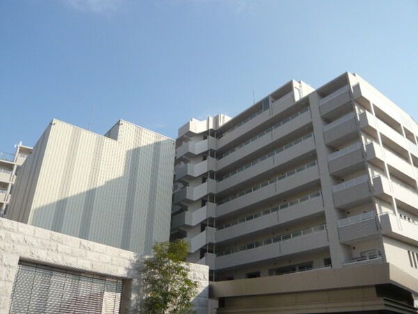 【プラウド千里山田】外観