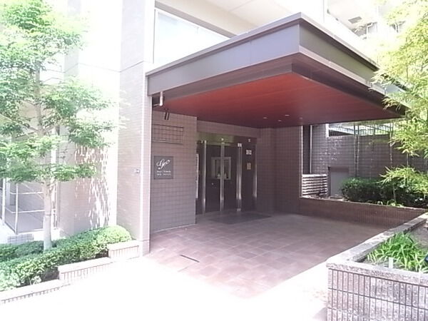 【ジオ千里山田ツインテラス】エントランス