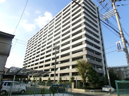 パークスクエア高槻ステーションコート 8枚目 パークスクエア高槻ステーションコート