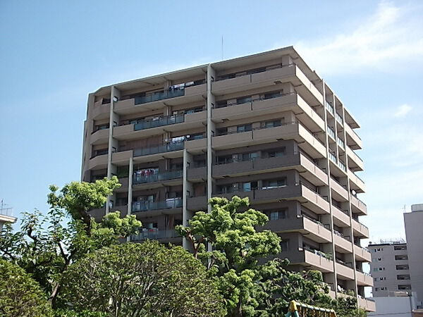 【ステイツ茨木フロントステージ】建物外観