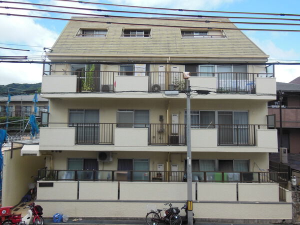 【セントラルハイツ本山】外観①