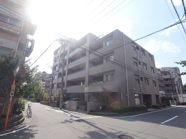 ディークラディア園田駅前