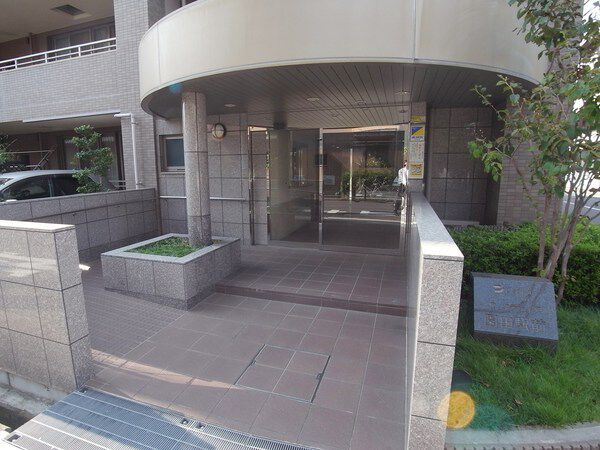 ディークラディア園田駅前