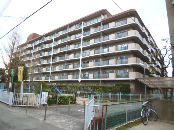 【武庫川東グランドハイツ】外観