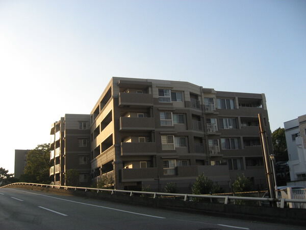 【ネバーランド香櫨園夙川パークサイド】外観 【ネバーランド香櫨園夙川パークサイド】外観