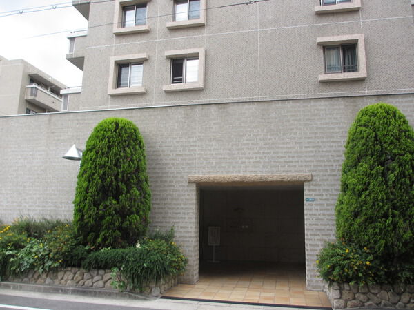 【ローレルスクエア甲子園】外観 【ローレルスクエア甲子園】外観