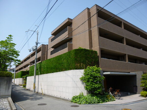 【藤和夙川城山ホームズ】外観２