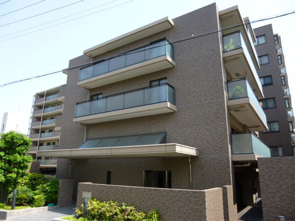 【ステイツ苦楽園ガーデンヒルズ】外観２
