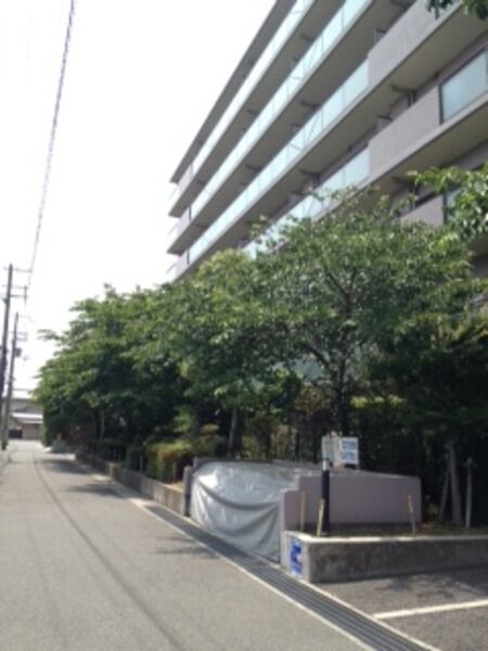 【ステイツ西宮甲東園】外観2
