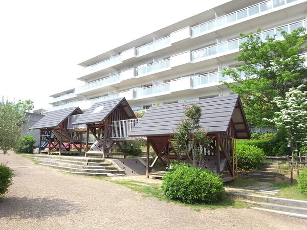 【ルネサンクタスナシオンヒルズ】共有スペース