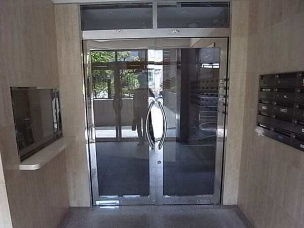 【サンプリンス宝塚】エントランス 【サンプリンス宝塚】エントランス