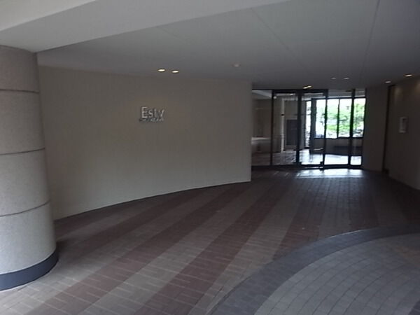 【エスティ宝塚】エントランス 【エスティ宝塚】エントランス