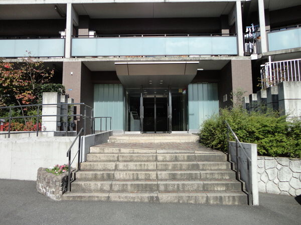 パレ逆瀬川マスターズプレイス